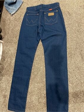 Wrangler women’s 14MWZG jeans 7/36